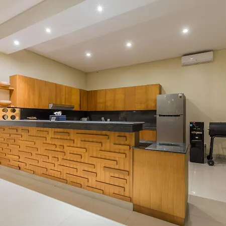 3Bed Stylish Homey Villa 5Mins To Finns Beach Canggu  Bagian luar foto