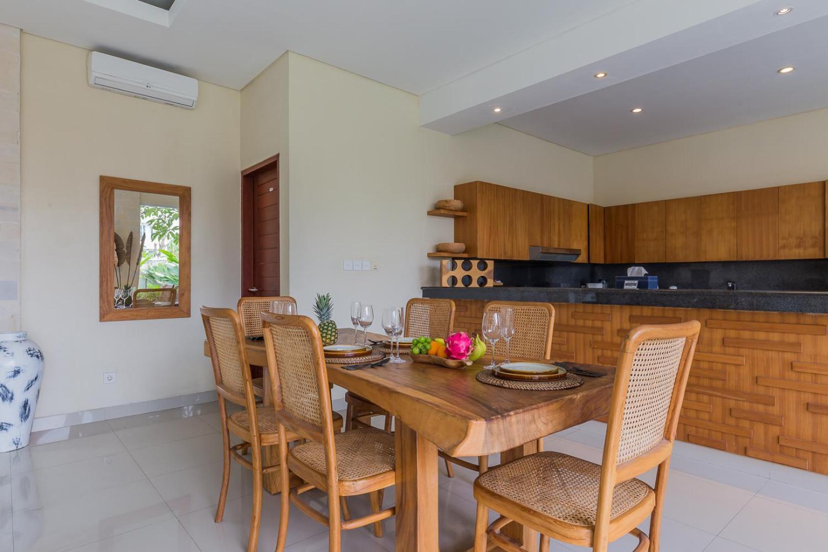Villa 3bed Stylish Homey 5mins To Finns Beach Canggu (Bali)